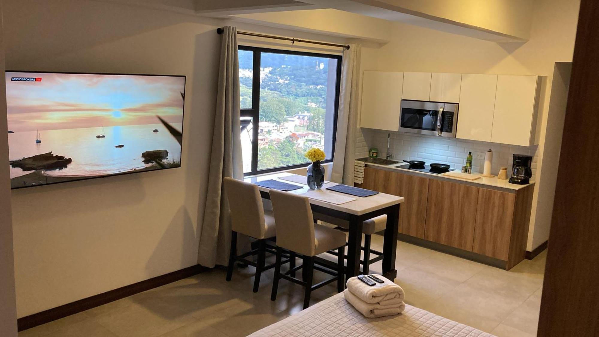 Unique Studio Apartment In The Heart Of Guatemala City Exterior foto